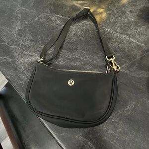 lululemon athletica Black Shoulder Bag